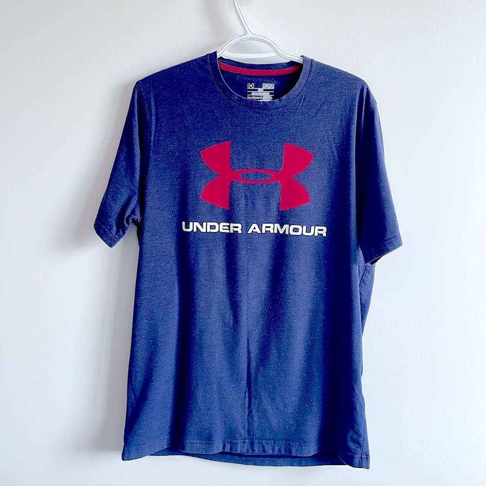 Men’s under armour t shirt